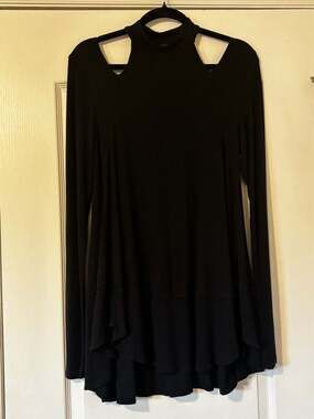 Free People Black Cold Shoulder Mock Neck Long Sleeve Tunic Top Size M